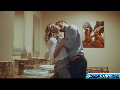 ❤️ როცა მკერდი ქერა აცდუნებს საჯარო საპირფარეშოში ❤️ სექს ვიდეო ka.np64.ru ❌